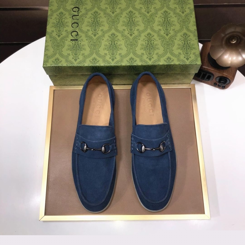 G*u*i leather shoes